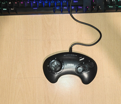 Sega mega drive controller - sega,