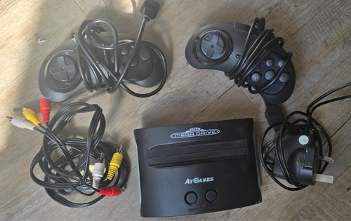 Games sega mega - at,