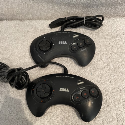 Sega mega drive controller - 2x,